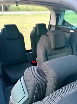 Peugeot 5008 2010
