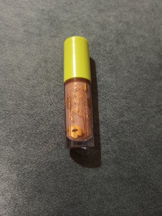 Gloss Bambi x Colourpop