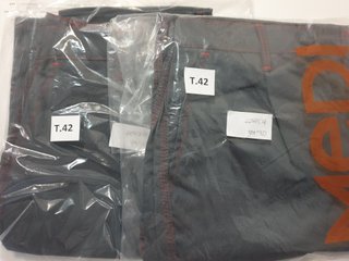 2 Pantalones de trabajo con bolsillos T42