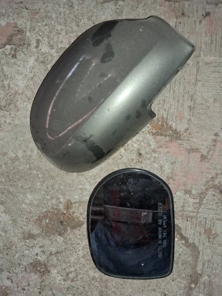 Carcasa Retrovisor y Espejo Derecho Kia Carnival