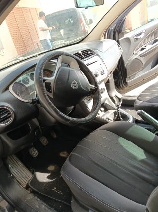 Lancia Delta 2009