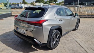 Lexus UX 2019