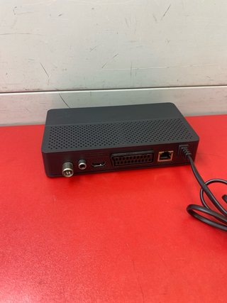 TDT: E-STAR "HDMI, VGA"