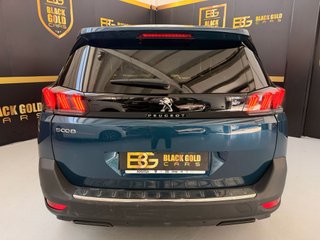 Peugeot 5008 2022