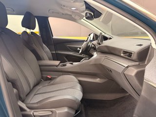 Peugeot 5008 2022