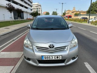 Toyota Verso 2010