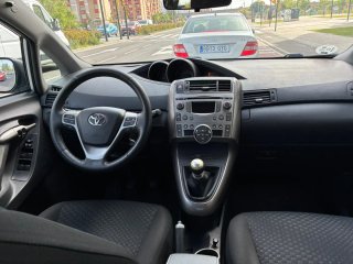Toyota Verso 2010