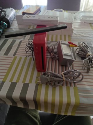Nintendo Wii Roja