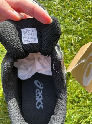 Asics Gel NYC Talla 43.5 Negro Plata