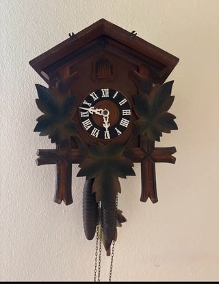 Orologio a Cucù in Legno
