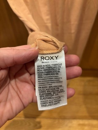 Vestido Roxy Talla XS color salmon claro