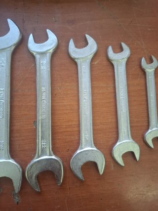 GEDORE JUEGO DE LLAVES FIJAS NUEVAS  ( 8 PIEZAS )