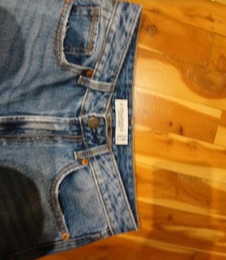 Pantalones vaqueros campana azul