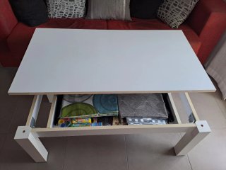 Mesa de centro elevable blanca