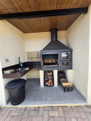 Barbacoa de obra con fregadero