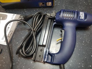 Grapadora Eléctrica Rapid PRO R606