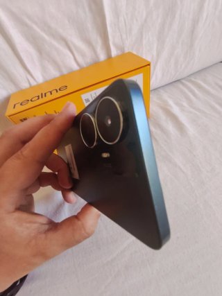 Realme C55 -- 24gb/256GB