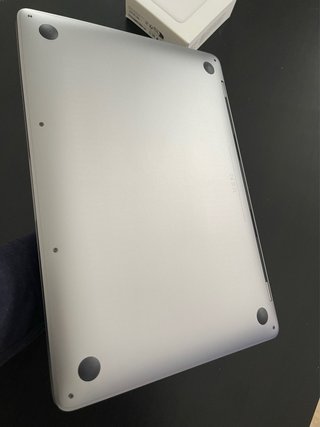 MacBook Pro M1 (como nuevo)
