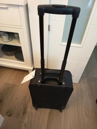 Maleta de cabina Primark con 3 fundas