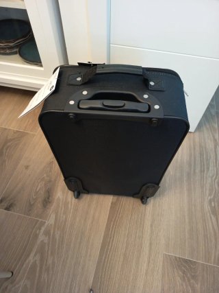 Maleta de cabina Primark con 3 fundas