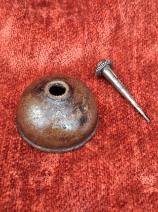 Aceitera Alfa Máquina de Coser Antigua