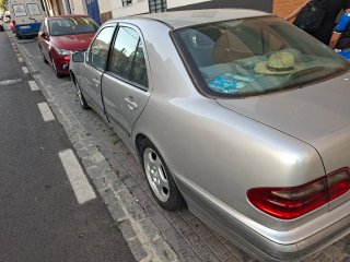 Mercedes-Benz Clase E 2000