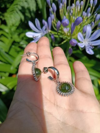 Pendientes musgo natural encapsulado