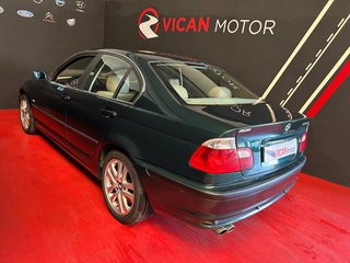 BMW 330XI