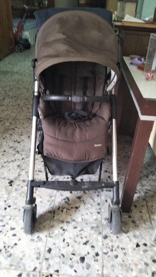 Carro streety en muy buen estado