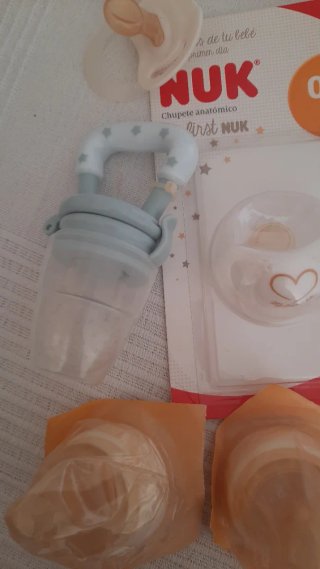 Biberón Avent + Chupete Nuk 0-6m