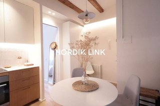 Piso en venta en Sants en Barcelona
