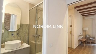 Piso en venta en Sants en Barcelona