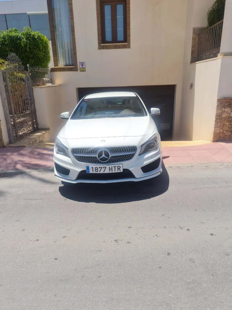 Mercedes-Benz Clase CLA 2014 - foto 1
