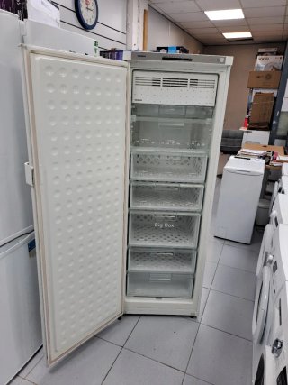 Congelador vertical Siemens 175,Cm Garantía Envió