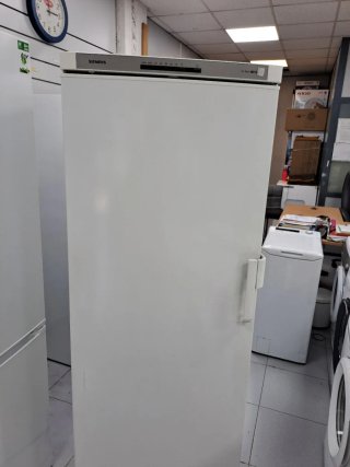 Congelador vertical Siemens 175,Cm Garantía Envió