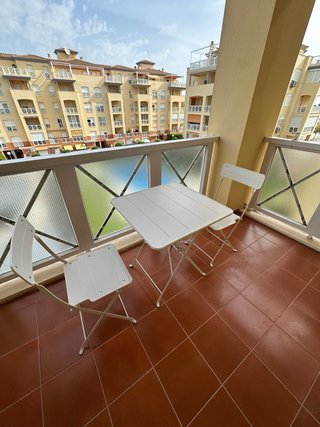 Mesa y Silla Terraza Ikea Blanca