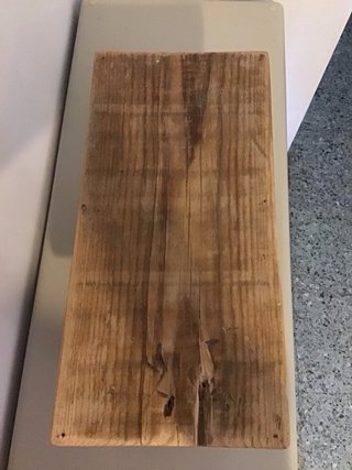 Banqueta de madera rústica