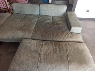 Sofá modular gris de tela