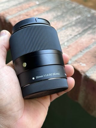 Canon M50 II + Sigma 30mm f/1.4 y 16mm f/1.4