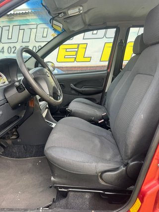 Tata Indica 2011