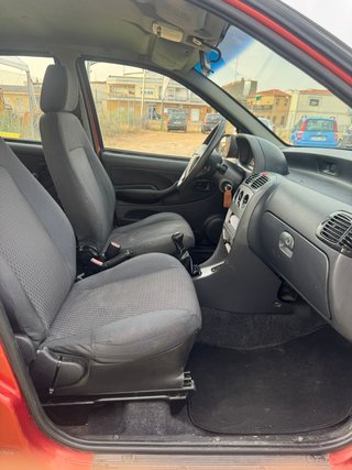 Tata Indica 2011