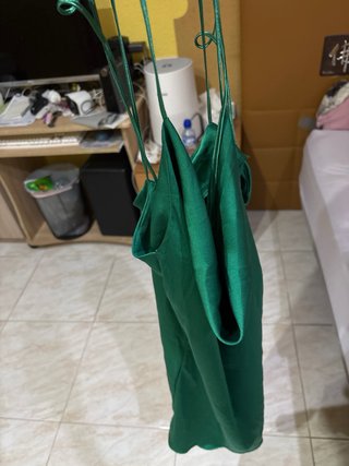 Lote 2 vestiti da donna verde e rosso