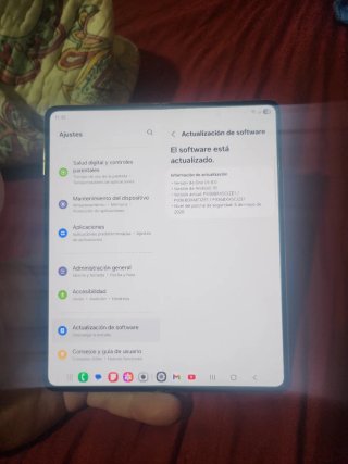 Samsung Galaxy Z Fold 4