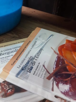 Llibres cuina. Guies gastronomiques de Catalunya.