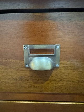 Cómoda de madera maciza