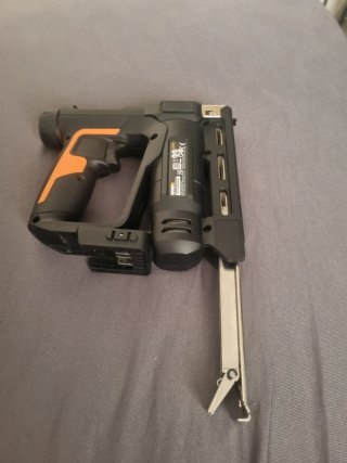 Clavadora Grapadora Worx WX843.9