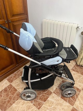 Coche bebe y  niño