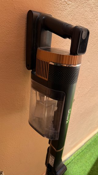 Aspiradora Shark Stratos IZ400EUTBK