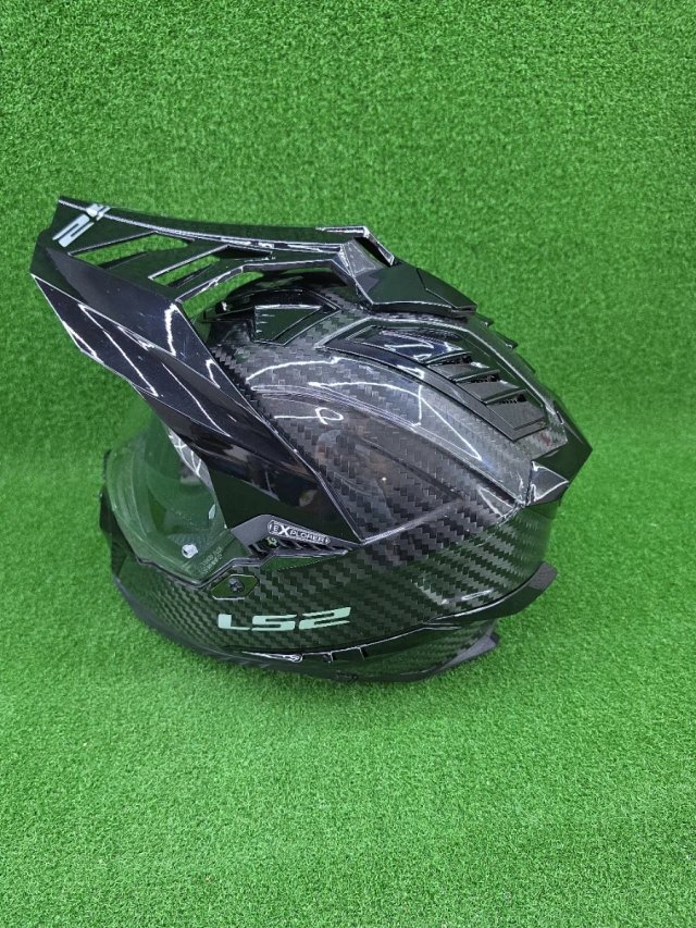 LS2 Explorer Carbon Gloss Casco Moto
