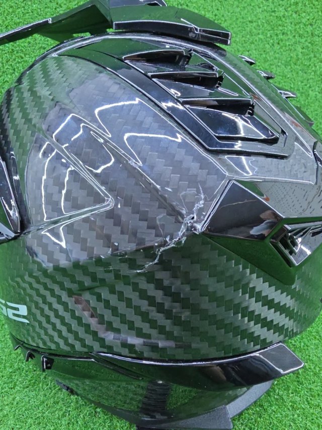 LS2 Explorer Carbon Gloss Casco Moto